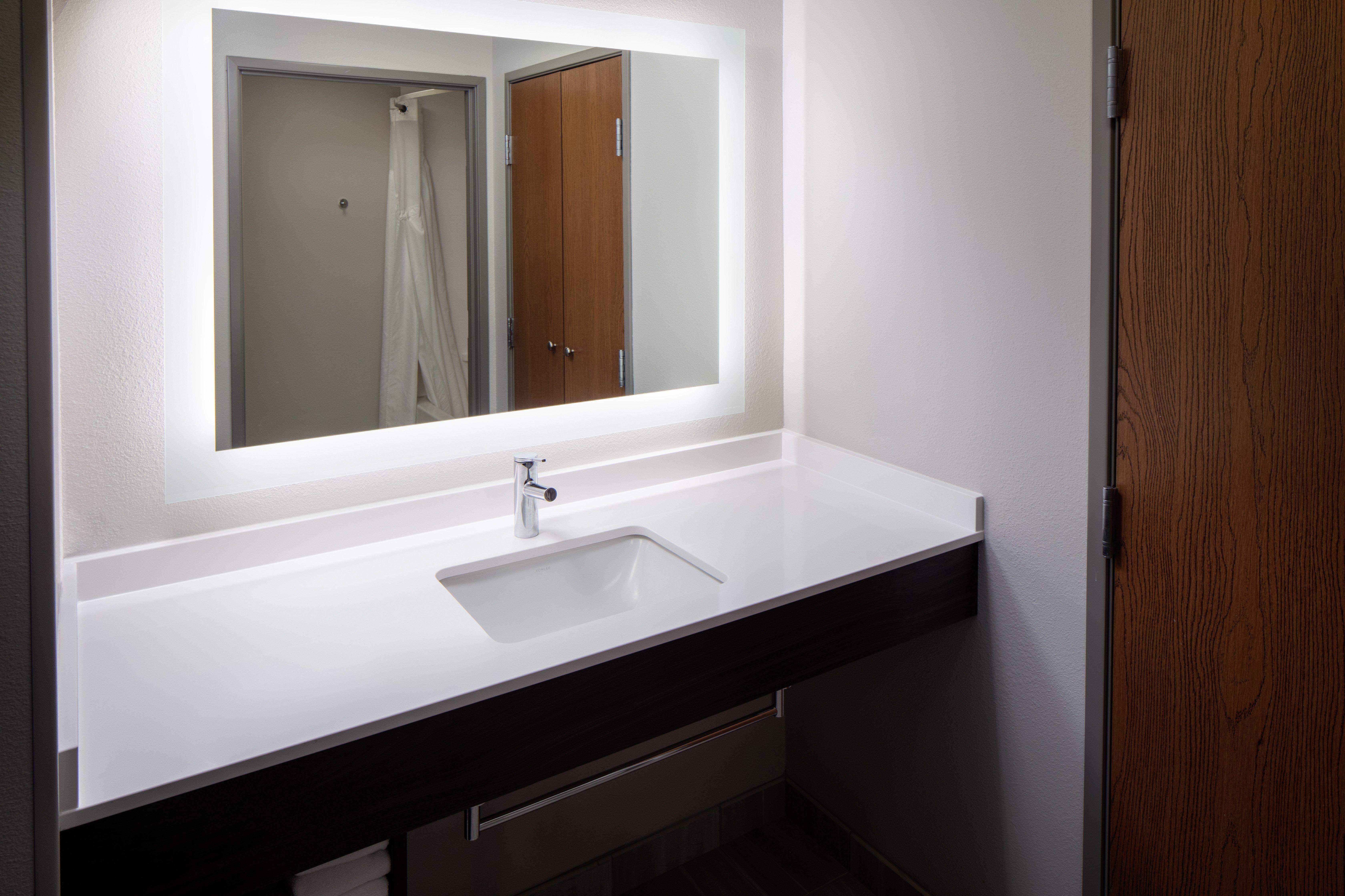 Holiday Inn Express And Suites Los Alamos Entrada Park By Ihg Exterior photo